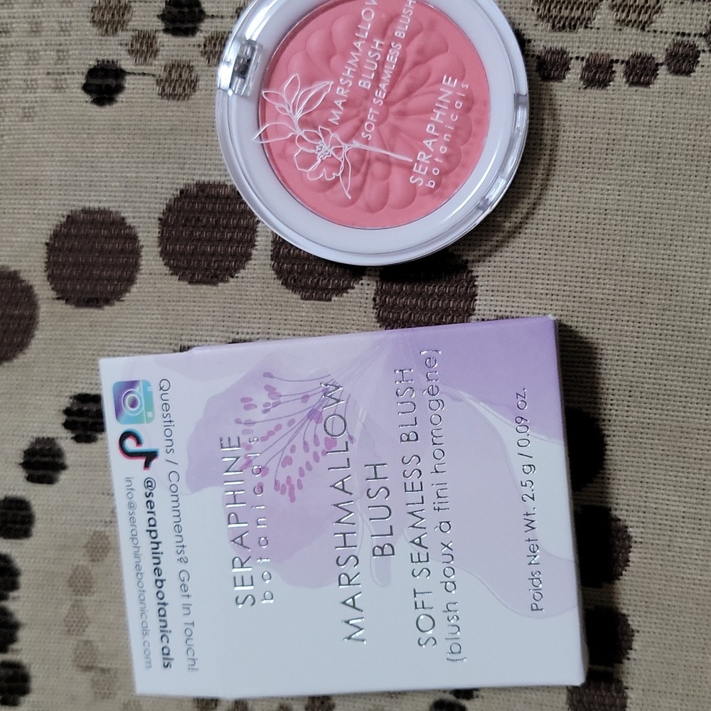 Seraphine Botanicals Marshmallow Blush  Soft Seamless Blush in Ballet Shoes 2.5g